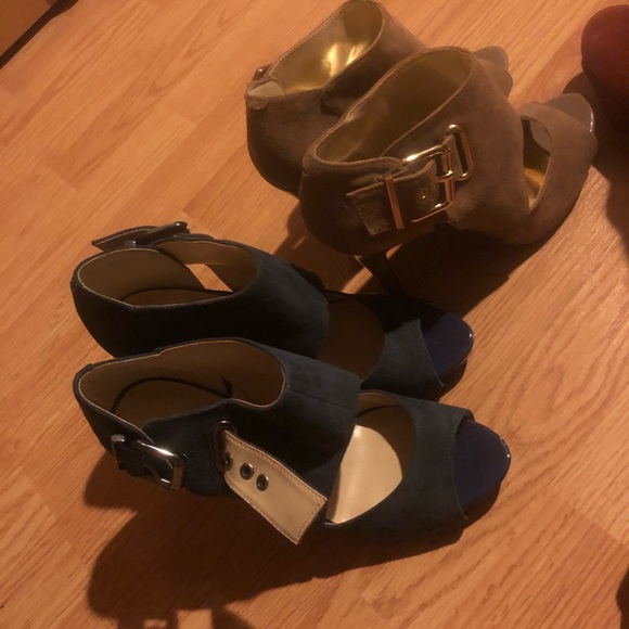 Nine West size 7 navy blue booties - Picture 8 of 9